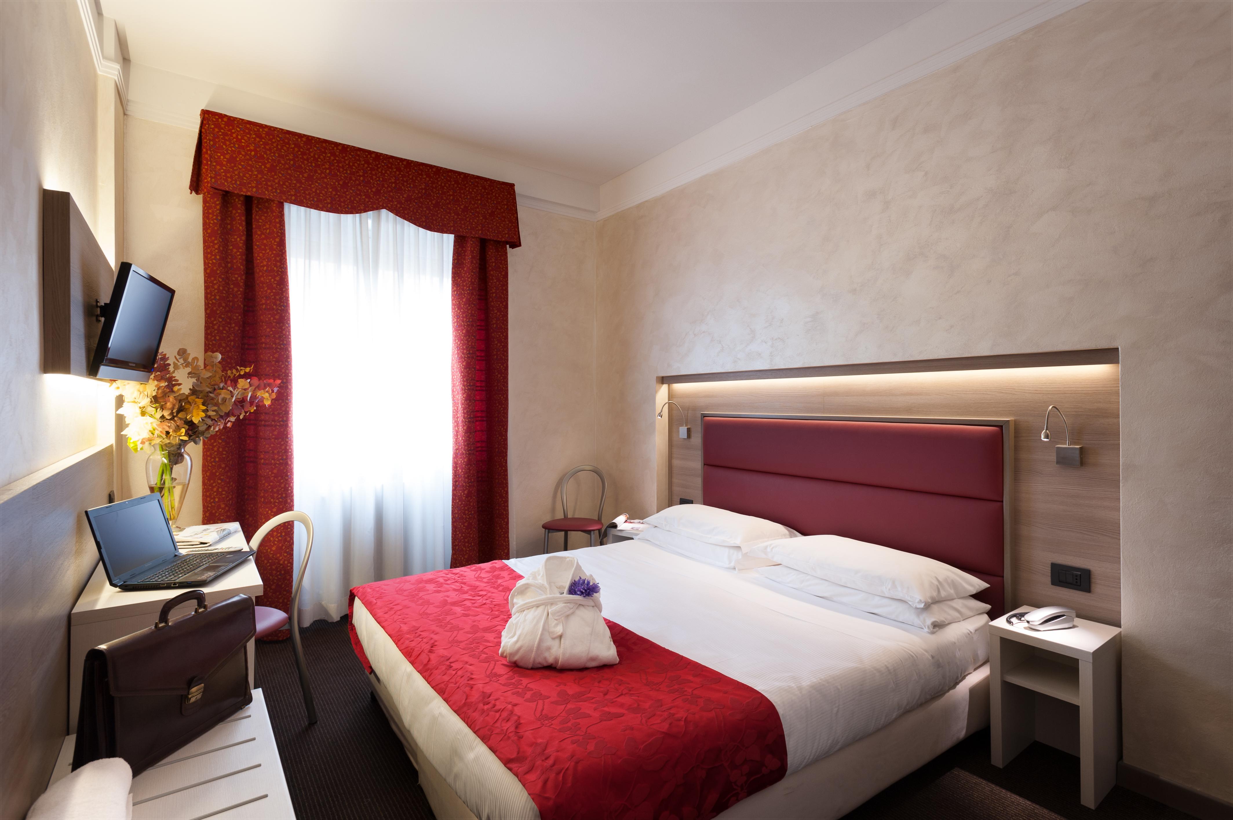 Hotel Gamma Milan Exterior photo
