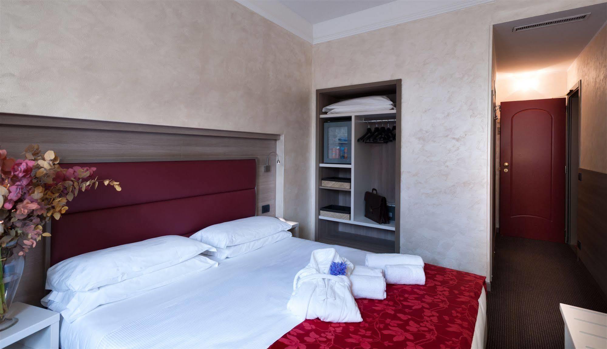 Hotel Gamma Milan Exterior photo